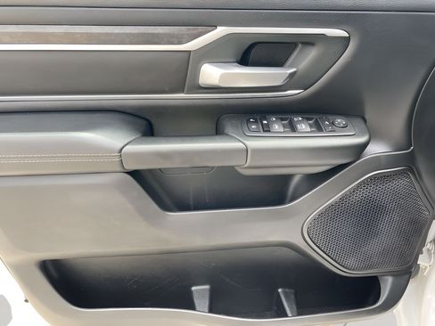 Used 2023 RAM 1500 Big Horn AWD/4WD image 16