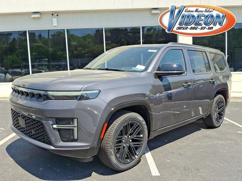 New 2026 Jeep Grand Wagoneer Limited AWD/4WD image 1