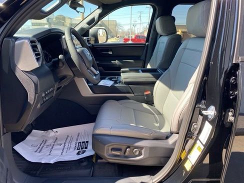 New 2026 Toyota Tundra SR5 AWD/4WD image 15