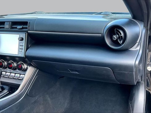Certified 2024 Toyota GR86 Premium RWD image 19