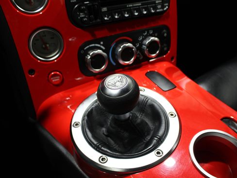 Used 2004 Dodge Viper SRT-10 image 11