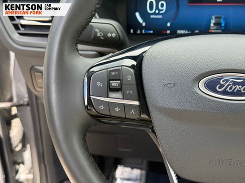 Used 2024 Ford Escape Platinum AWD/4WD image 15