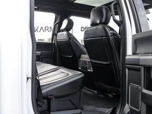 Used 2019 Ford F250 Platinum w/ Platinum Ultimate Package AWD/4WD image 47