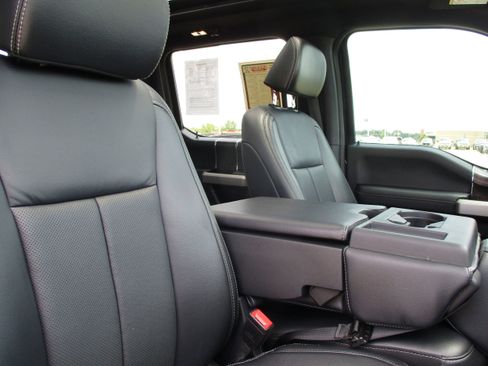Used 2022 Ford F250 Lariat w/ Lariat Ultimate Package AWD/4WD image 46