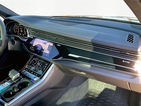 Used 2025 Audi SQ7 Prestige image 15