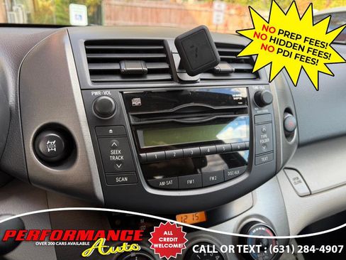 Used 2011 Toyota RAV4 4WD image 11