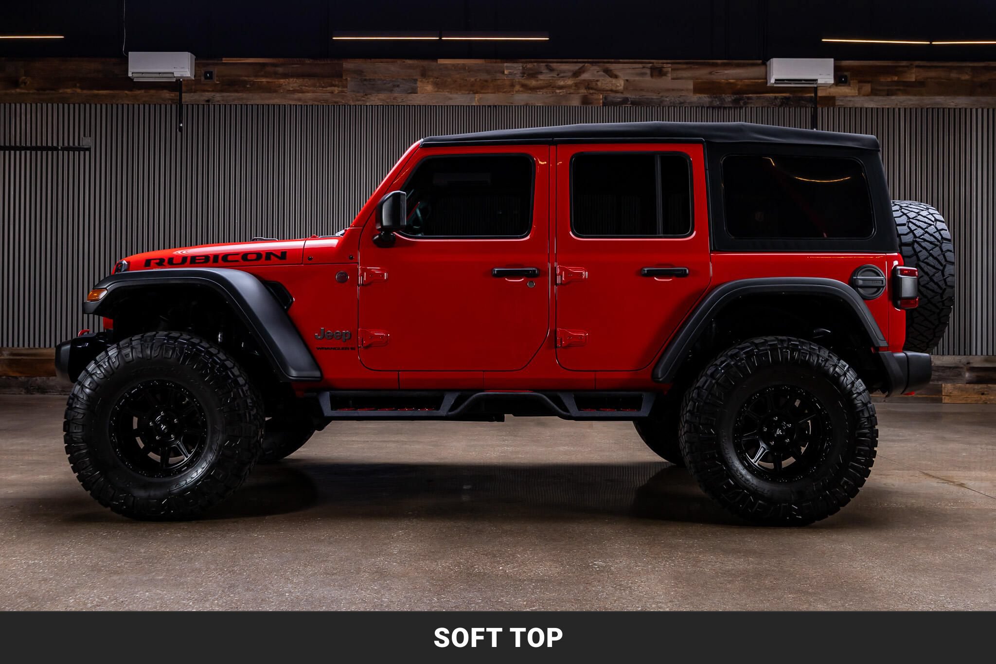 Used 2024 Jeep Wrangler Unlimited Rubicon w/ Convenience Group AWD/4WD image 5