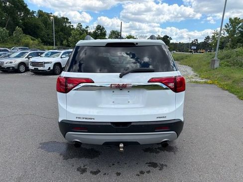 Used 2019 GMC Acadia SLT AWD/4WD image 10