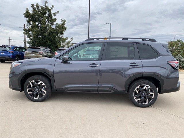 New 2026 Subaru Forester Touring AWD/4WD image 2