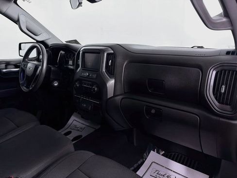 Used 2021 Chevrolet Silverado 1500 Custom Trail Boss AWD/4WD image 28