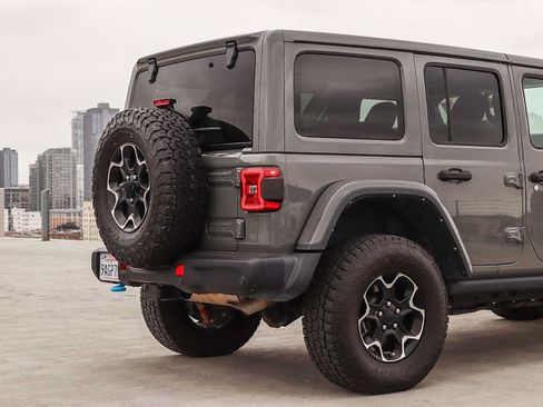 Used 2021 Jeep Wrangler Unlimited Rubicon 4xe w/ Steel Bumper Group AWD/4WD image 9