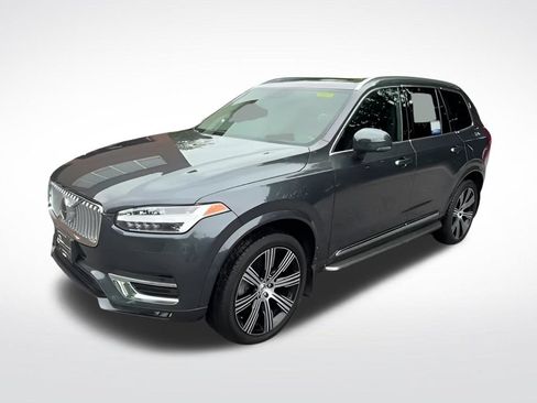 Used 2022 Volvo XC90 T6 Inscription w/ Climate Package AWD/4WD image 4