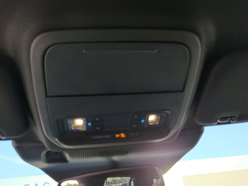 New 2026 Ford Explorer ST-Line w/ ST-Line Street Pack RWD image 23