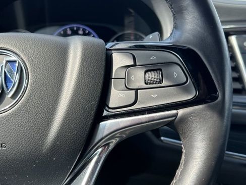 Used 2022 Buick Enclave Premium AWD/4WD image 44