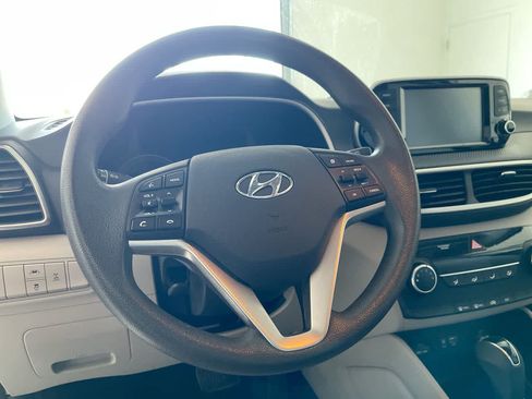 Used 2019 Hyundai Tucson SE AWD/4WD image 14