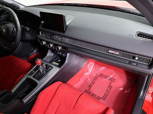 Used 2024 Honda Civic Type R image 30