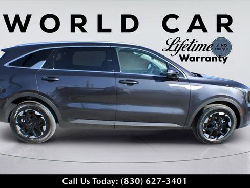New 2025 Kia Sorento S w/ Panoramic Sunroof Package image 7