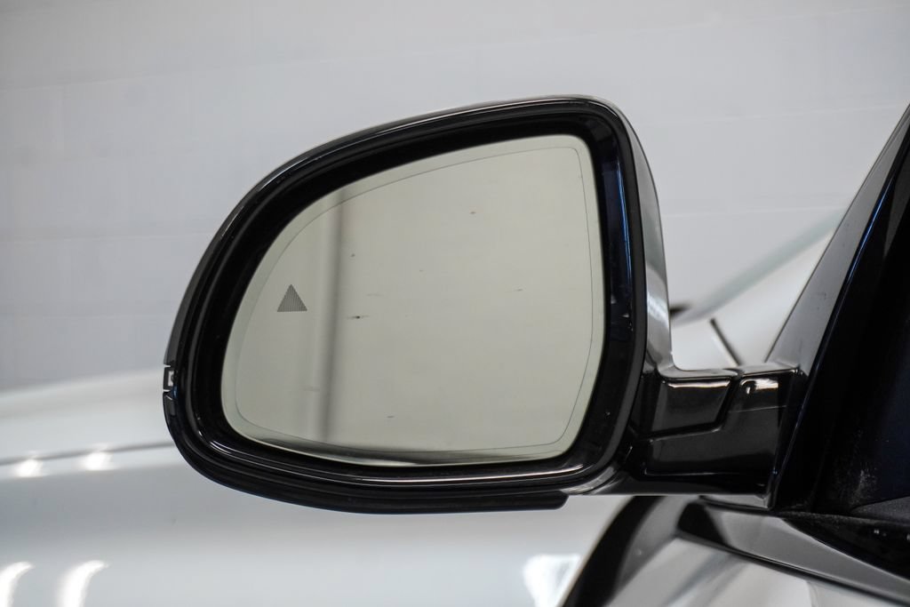 Used 2023 BMW X6 M50i w/ Executive Package AWD/4WD image 42