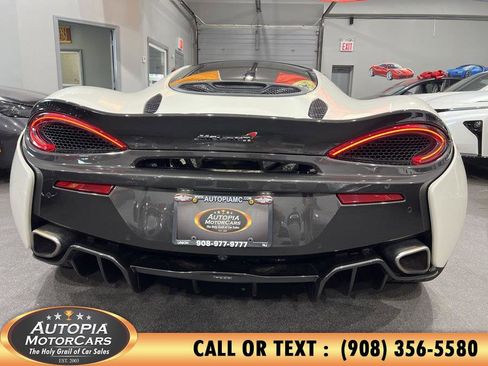 Used 2017 McLaren 570S RWD image 26