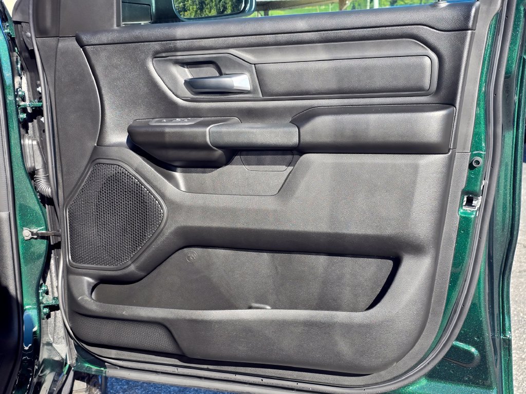 New 2027 RAM 1500 Warlock AWD/4WD image 37