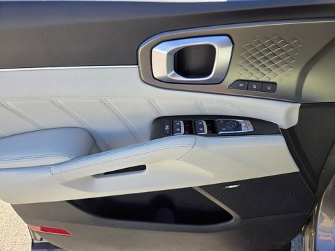 New 2026 Kia Sorento SX Prestige AWD/4WD image 11