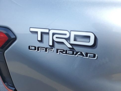 Used 2024 Toyota Tacoma TRD Off-Road AWD/4WD image 7