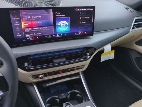 Certified 2026 BMW i4 eDrive40 w/ Premium Package RWD image 29