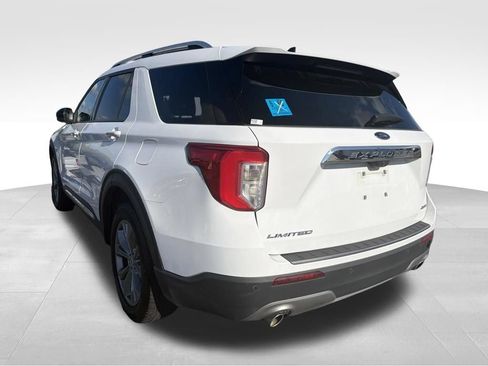 Used 2023 Ford Explorer Limited AWD/4WD image 19