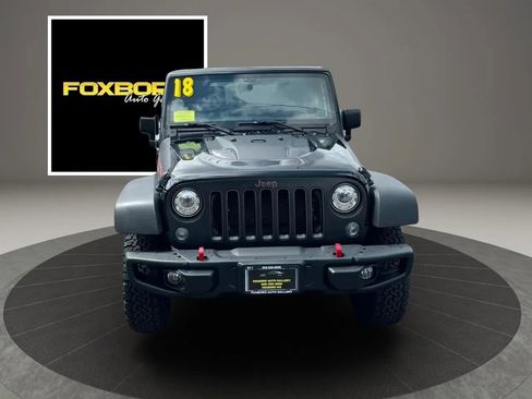 Used 2018 Jeep Wrangler Rubicon image 2