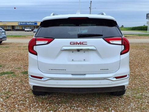 Used 2024 GMC Terrain Denali AWD/4WD image 27