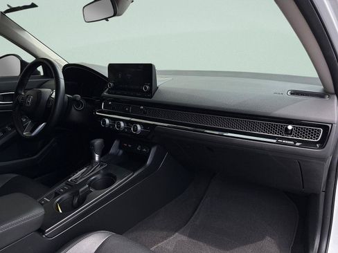 Certified 2024 Honda Civic EX-L image 36