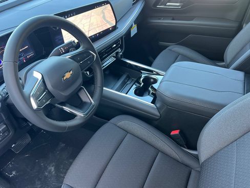 New 2026 Chevrolet Tahoe LS w/ LS Custom Edition AWD/4WD image 7