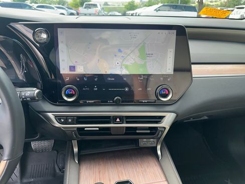 Used 2023 Lexus RX 350 Premium Plus w/ Cold Area Package FWD image 24