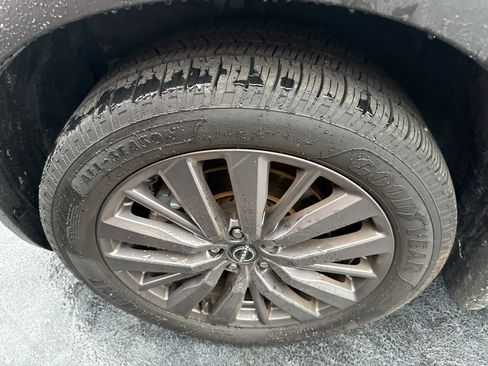 Used 2023 Nissan Pathfinder SL w/ SL Premium Package image 9