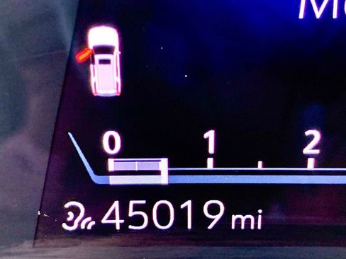 Used 2024 Cadillac Escalade Sport image 19