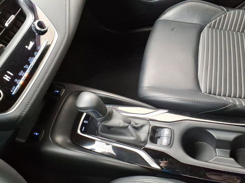 Certified 2022 Toyota Corolla XSE image 16