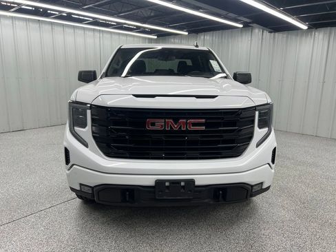 Used 2024 GMC Sierra 1500 Elevation RWD image 2