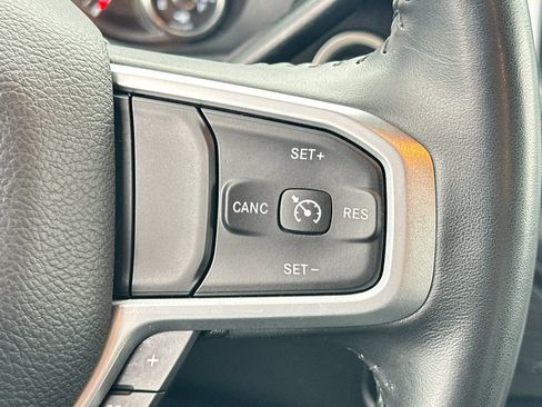 Used 2024 RAM 2500 Big Horn image 28