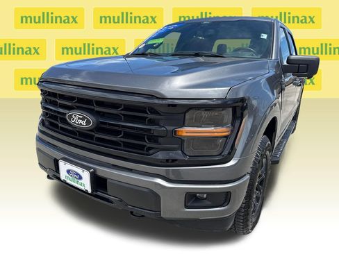 Used 2024 Ford F150 XLT w/ XLT Black Appearance Package AWD/4WD image 10