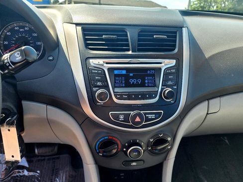 Used 2015 Hyundai Accent GLS image 18