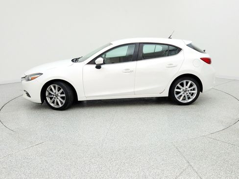 Used 2017 MAZDA MAZDA3 Touring image 8