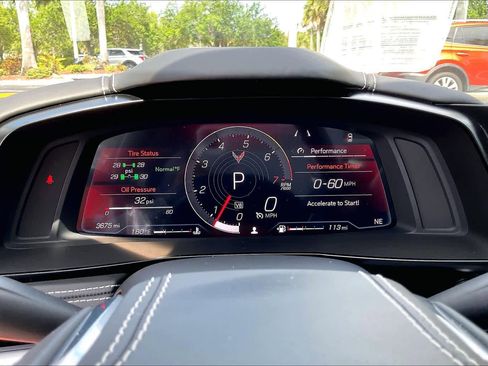 Used 2024 Chevrolet Corvette Stingray Premium Conv w/ Z51 Performance Package image 21