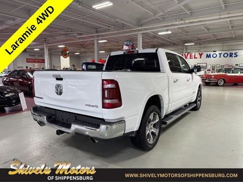 Used 2022 RAM 1500 Laramie AWD/4WD image 5