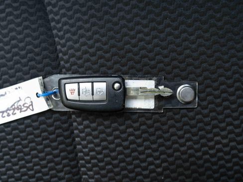 Used 2020 Nissan Rogue Sport S w/ Appearance Package FWD image 39