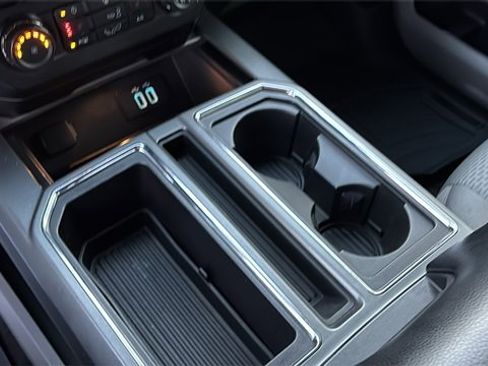 Used 2016 Ford F150 XLT w/ Equipment Group 302A Luxury image 21