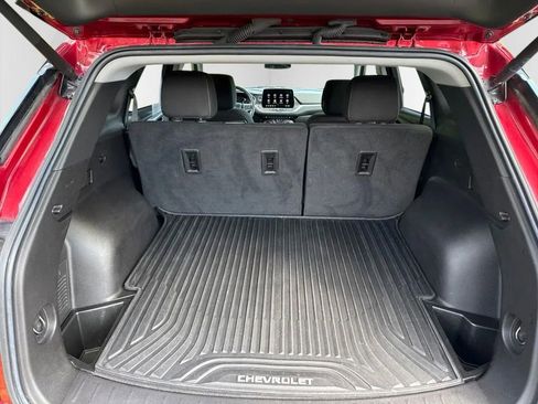 Used 2023 Chevrolet Blazer LT w/ Convenience Package FWD image 9