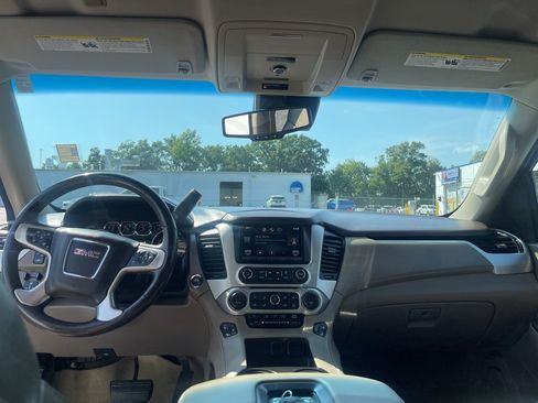 Used 2015 GMC Yukon XL SLT w/ HD Trailering Package RWD image 20