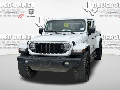 Certified 2025 Jeep Gladiator Sport
