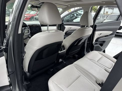 Used 2022 Hyundai Tucson SEL w/ Convenience + Premium Package FWD image 34
