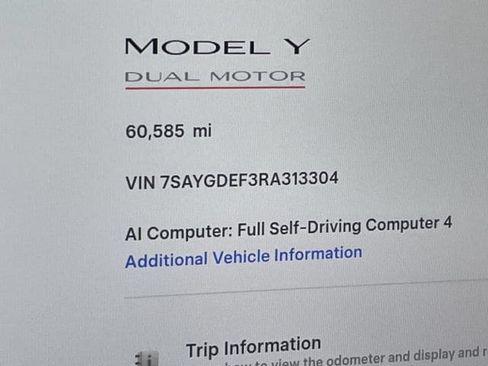 Used 2024 Tesla Model Y Performance AWD/4WD image 15